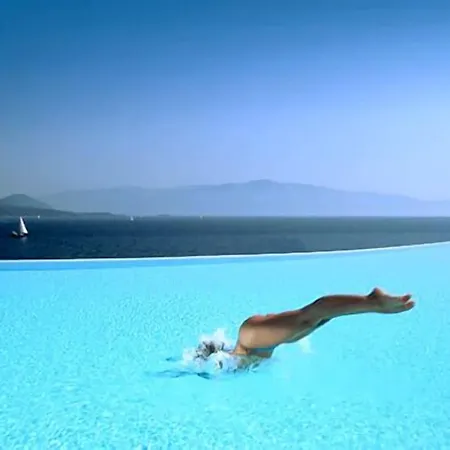 Ionian Blue Otel