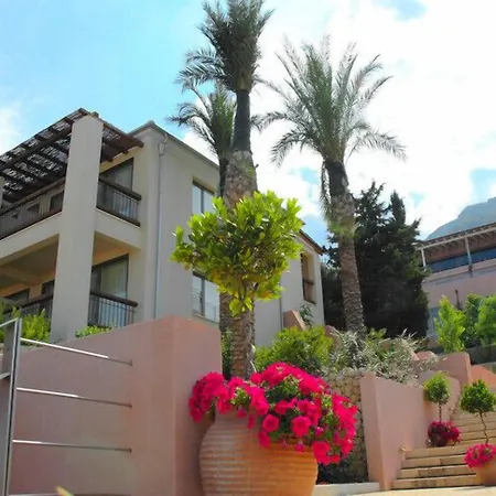 Otel Ionian Blue 5*